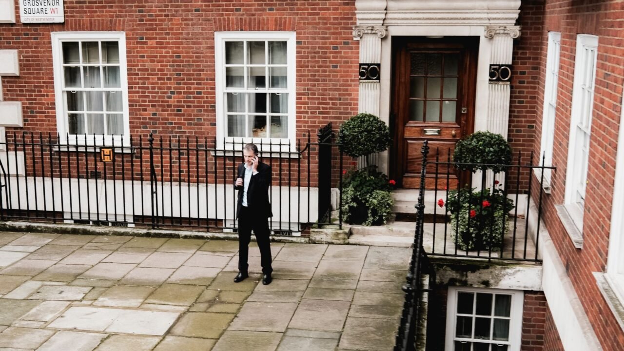 Burnham Faces Herculean Tasks as UK Prime Minister