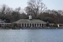 Hot Weather Sets Off Scramble for Outdoor Swimming in London