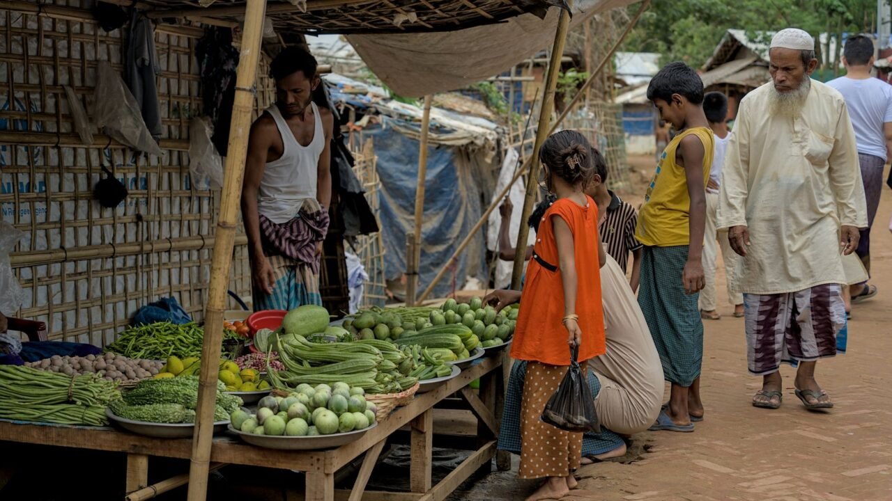 Hundreds of Rohingya Feared Lost at Sea After Boat Sinking