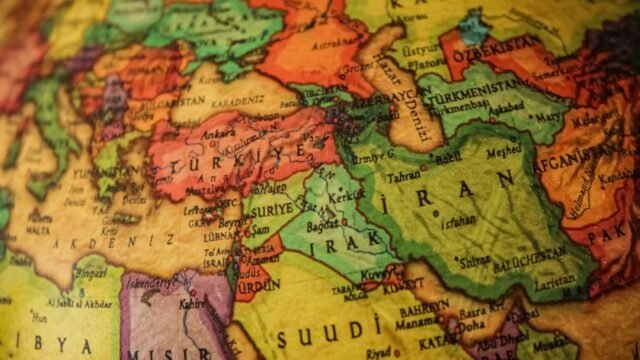 Iran’s Neighbors Long for a Deal, Any Deal, to End the War
