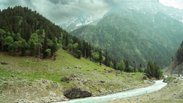 Jammu-Srinagar NH: Lifeline that keeps Amarnath Yatra moving