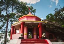 Vaishno Devi Shrine Board Reviews Donation Handling Amid Purity Allegations L-G Manoj Sinha reviews donation management system at Vaishno Devi shrine