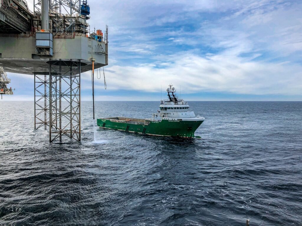 North Sea Drilling Offers First Test for Burnham’s Relationship With Trump