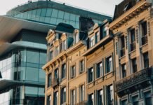 Six Found Dead in Brussels Elevator After Building Fire Six Dead in an Elevator After Fire in Central Brussels