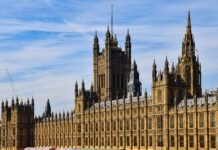 UK Moves to Expedite Deportation of Grooming Gang Leader to Pakistan U.K. to Change Law to Allow Deportation of ‘Grooming Gang’ Leader