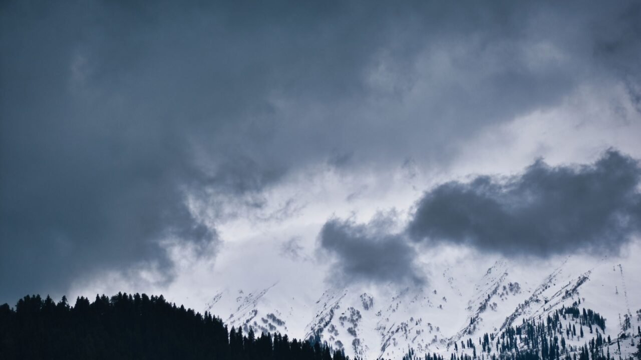 Jammu and Kashmir Breaks 8-Month Dry Spell with Significant July Rainfall Surplus