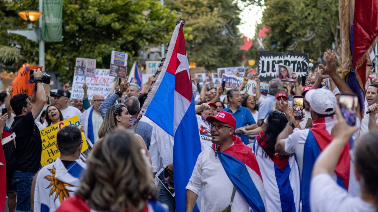 Cuban Dissident Faces Exile Backlash After Release from Cuba