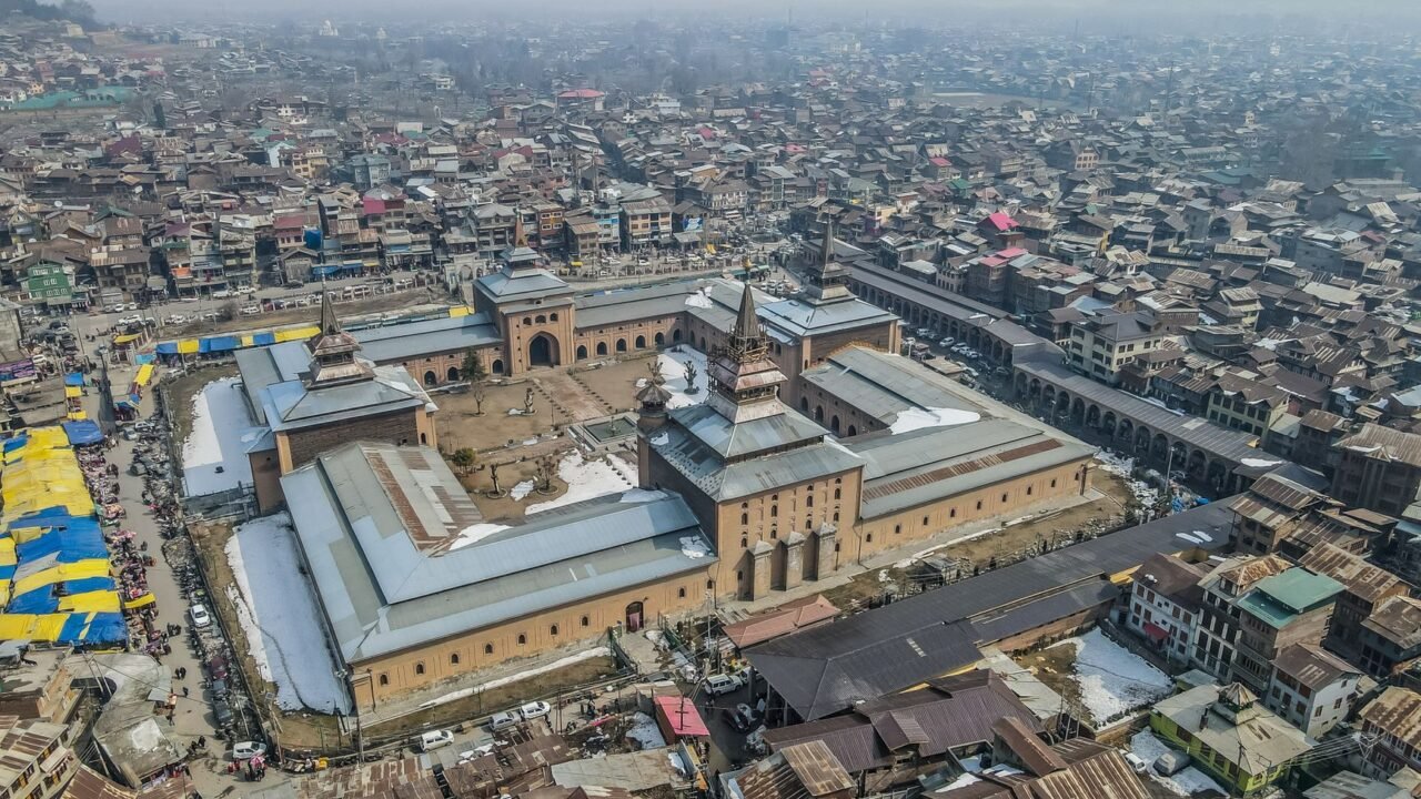 Kashmir’s Fading Heritage Finds New Life at Bait Ul Meeras Museum