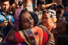 Childhood Friends, Adopted From India, Discover They’re Sisters