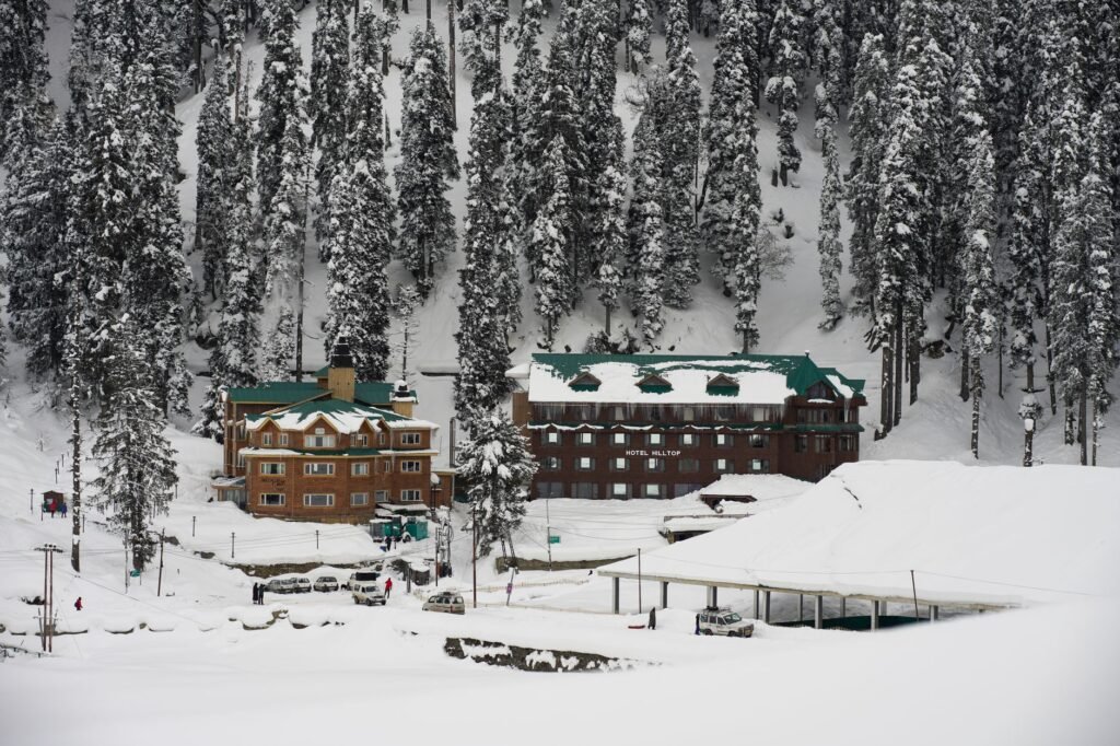 J&K Health Minister visits hospital to enquire about students hurt in mishap