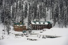 J&K Health Minister visits hospital to enquire about students hurt in mishap