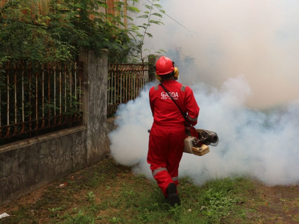 JMC begins 3-month mosquito control drive in Jammu