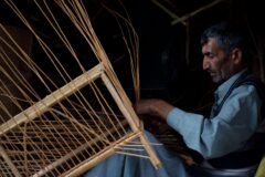 Kashmir Handicrafts Dept urges artisans to enrol wards in Craft MBA programme at CDI