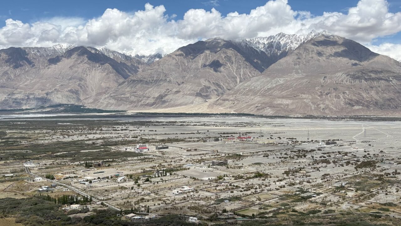 Ladakh LG Decentralizes Society and Firm Registrations to Deputy Commissioners