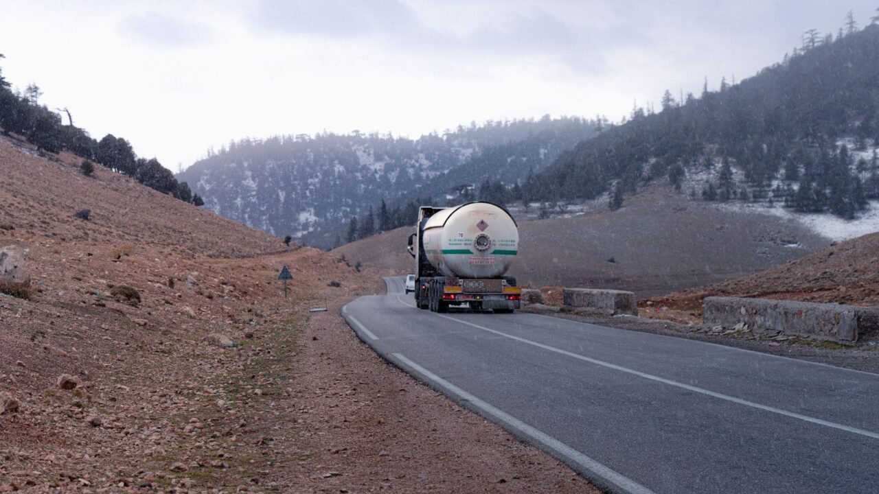 LPG Tanker Fire Averted on Jammu-Srinagar Highway in Ramban