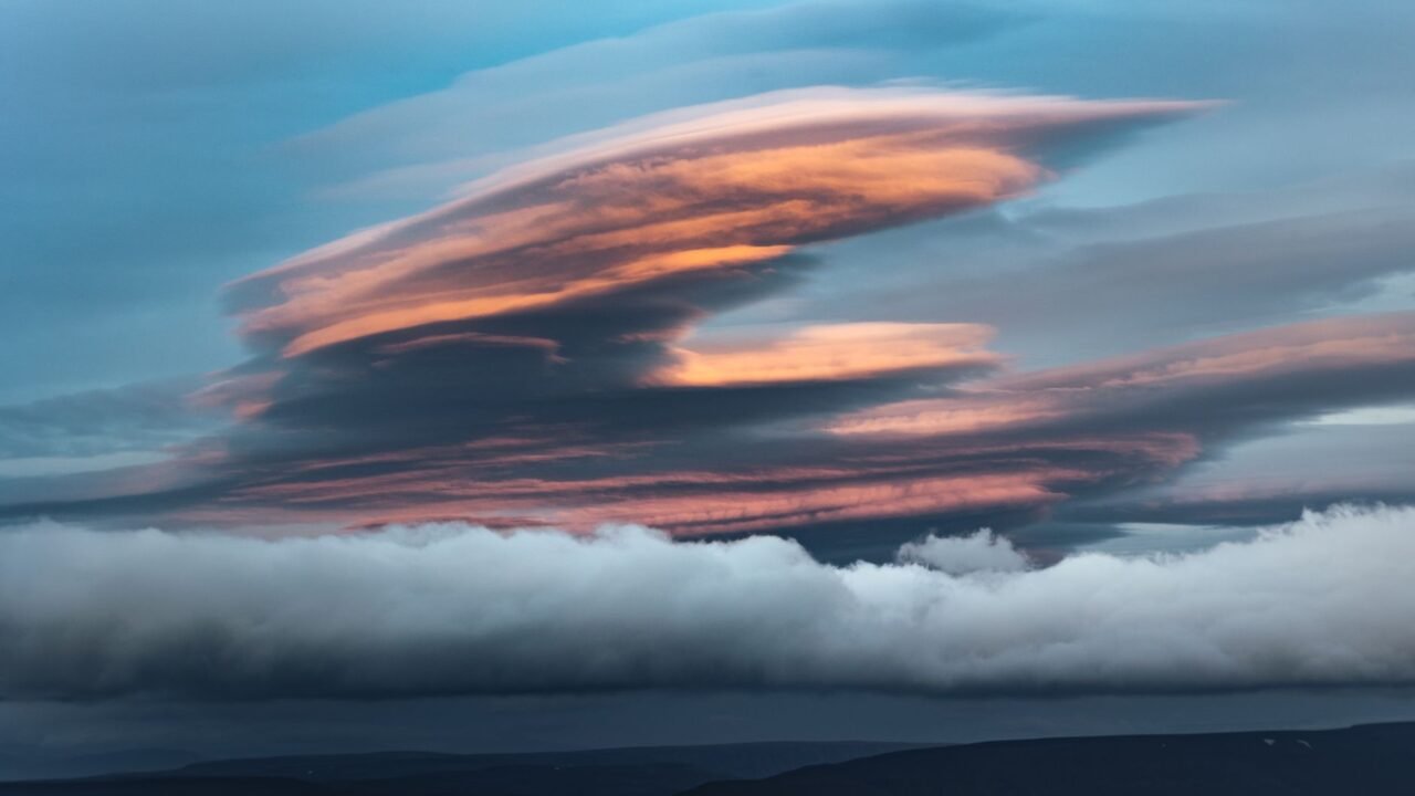 Iceland’s Eclipse Spectacle Marred by Clouds, but Still Offers Rare Sights