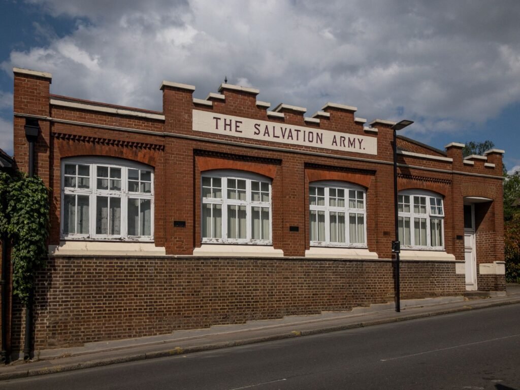 Muslim Charity in Britain Faces Scrutiny for Possible Links to Hamas