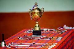 Omar Abdullah presents Rs 2.71 crore cash awards to 580 sportspersons
