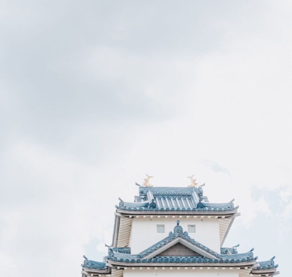 The People of Hirosaki, Japan, Try to Move a Castle by Hand
