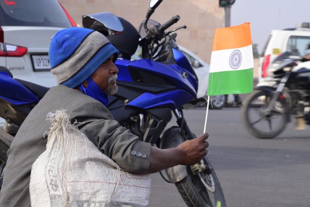 Tiranga living embodiment of India’s consciousness and pride: L-G Sinha