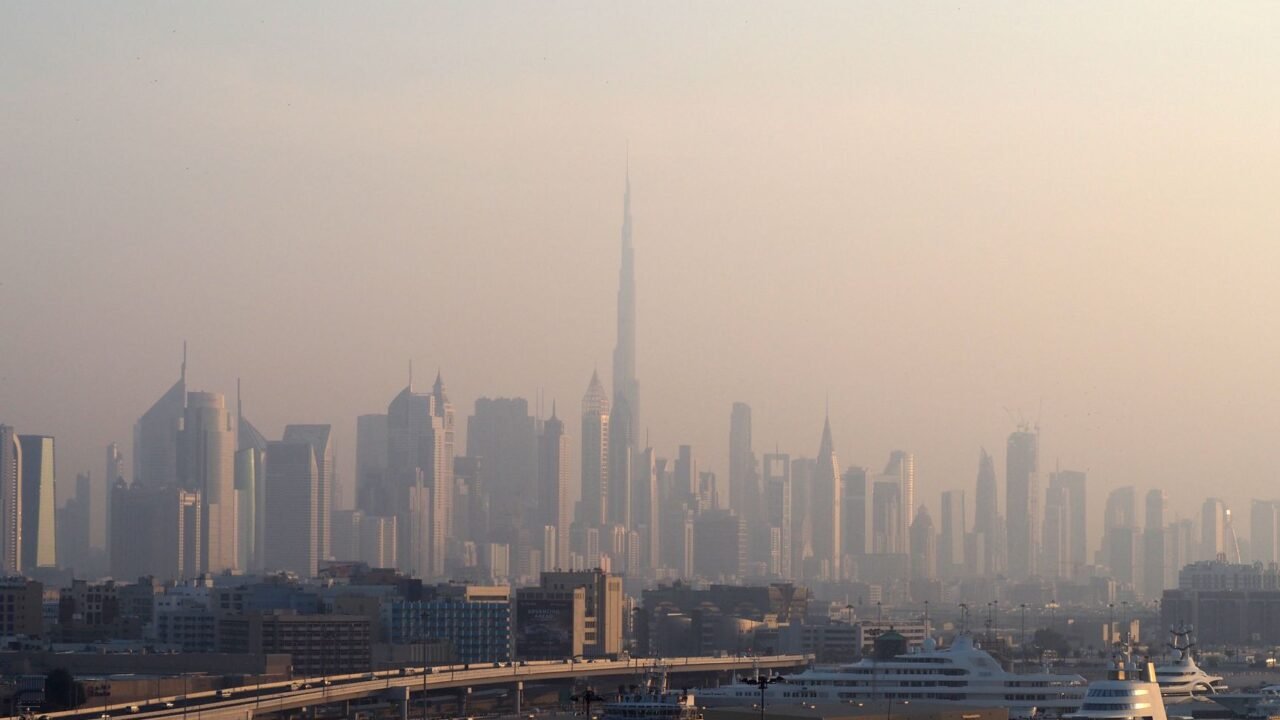 UAE Halts Trade with Iran Amid US Pressure to Isolate Tehran