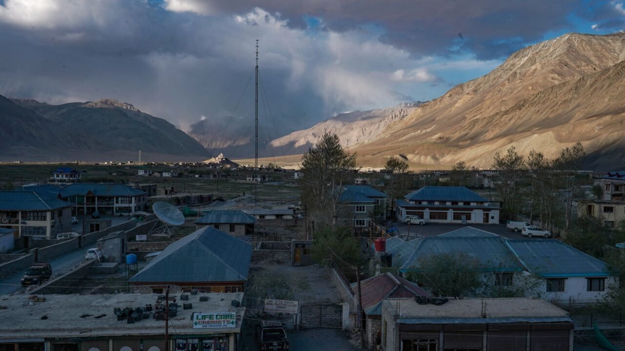 Gen Z Tourist’s Viral Outburst Over Kargil Road Closure Sparks Debate