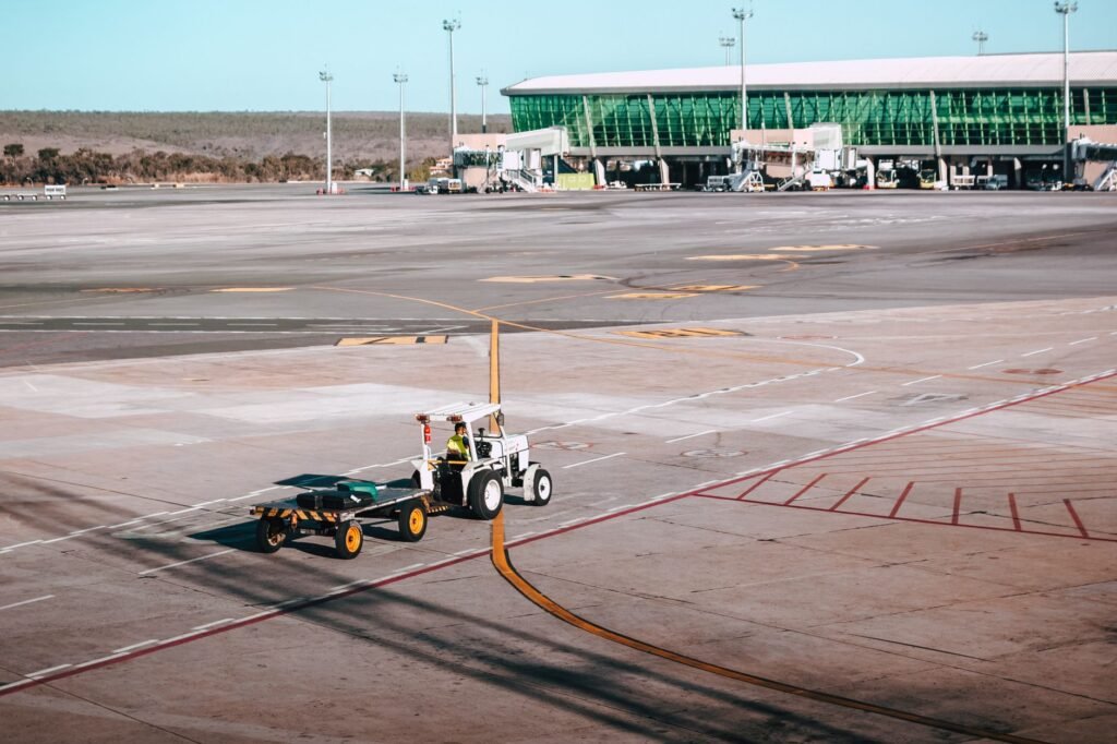 Worker Dies After Accident With Plane at Montreal Airport