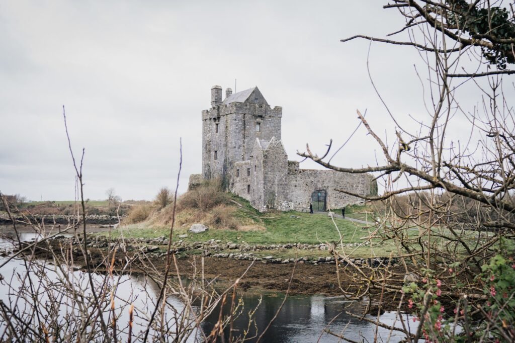 You Can Photograph This Pretty Irish Castle. You Just Can’t Go In.