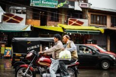 Complete work of 72 bus stops by Oct 31, Srinagar Smart City Ltd told