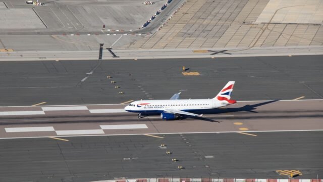 Flight Delays Disrupt UK Airports Once Again