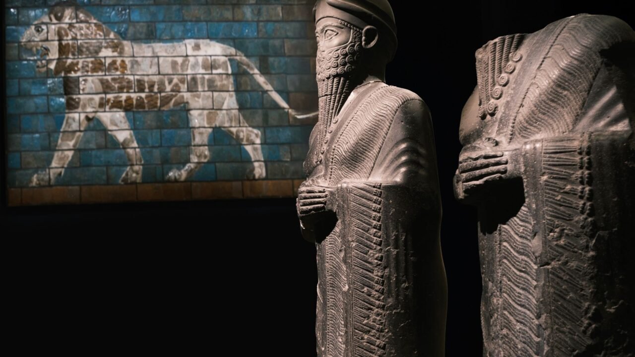 Ancient Mesopotamian Pottery Reveals Early Math and Trade Tracking