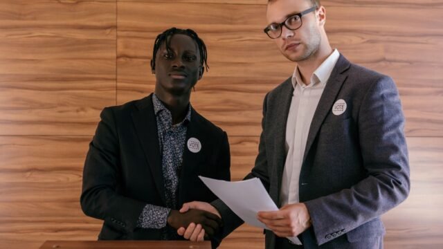 Mansour Abbas Recruits Yoav Segalovitz to Join Raam Party in Israeli Election