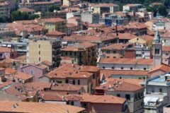 Many Italians Long Resisted Air-Conditioning. Then Europe Got Hotter.