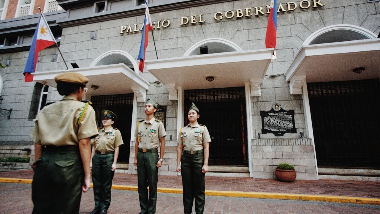 Philippine VP Sara Duterte Faces Warrant Over Alleged Threats to President