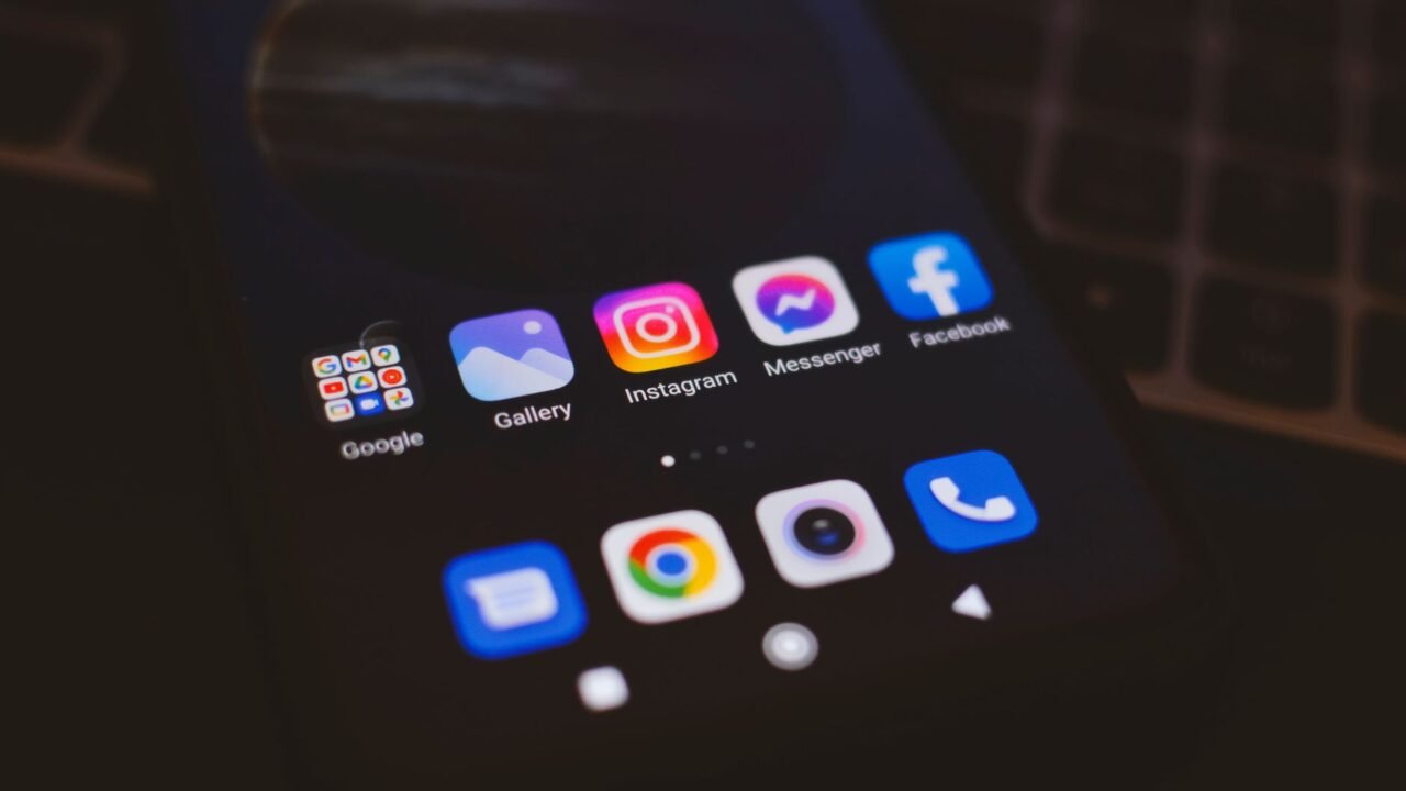 US Warns Australia on Social Media Algorithm Controls, Citing Censorship Fears