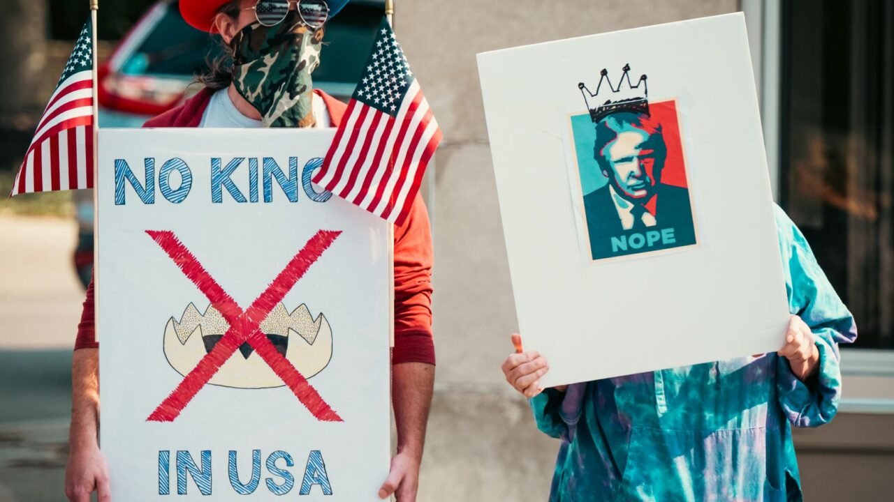 Political Scandals Lose Their Sting Amidst Deepening Polarization