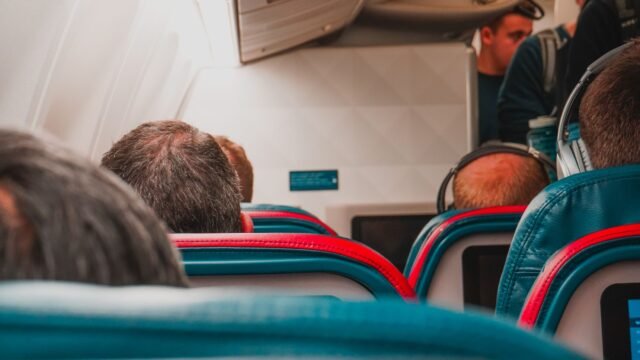 2 passengers who helped thwart the FlyDubai attack add details in a TV interview.