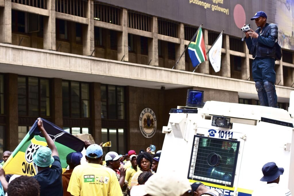 6 Members of South Africa’s Biggest Party Are Killed in Shootings