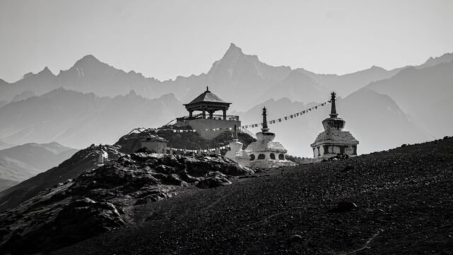 Chief Secy reviews measures to boost film tourism in Ladakh