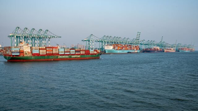 China’s Exports Soar, Putting Its Trade Surplus on Track for a Record