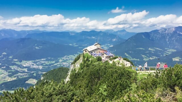 ‘Eagle’s Nest,’ Nazi-Era Guesthouse in German Alps, Is Gutted by Fire