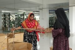 India Post expands services, helps J&K craftsmen access global markets