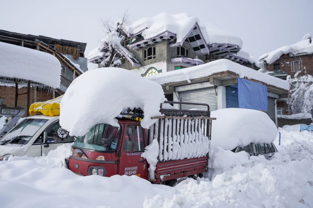 J&K Govt intensifies winter readiness in snowbound areas