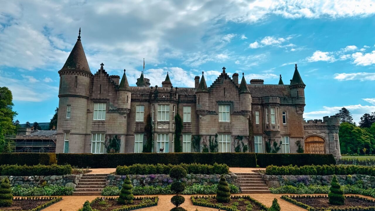 Police Probe Prince Andrew’s Stays at Royal Balmoral Estate with Epstein