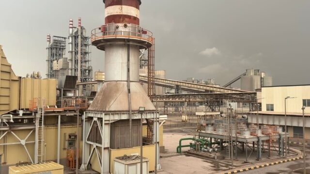 Saudi Arabia and Yemen’s Houthis Trade Threats Targeting Oil Facilities