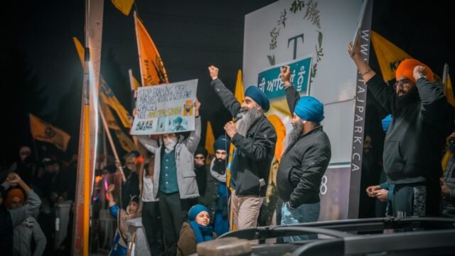 Sikh community protests in Jammu, seeks restoration of Punjabi in education