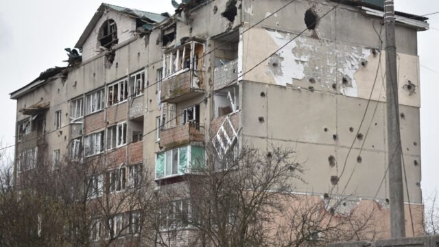 What to Know About the Cease-Fire for a Besieged Ukrainian City