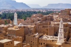 Yemeni City of Taiz Running Out of Essentials as Houthis Close in